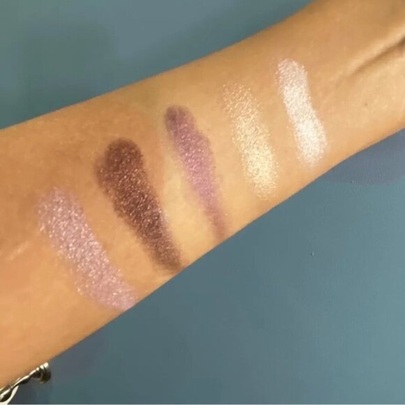 🆕 NWT Jules Smith Beauty Power 5 Eyeshadow Palettle - Picture 2 of 5